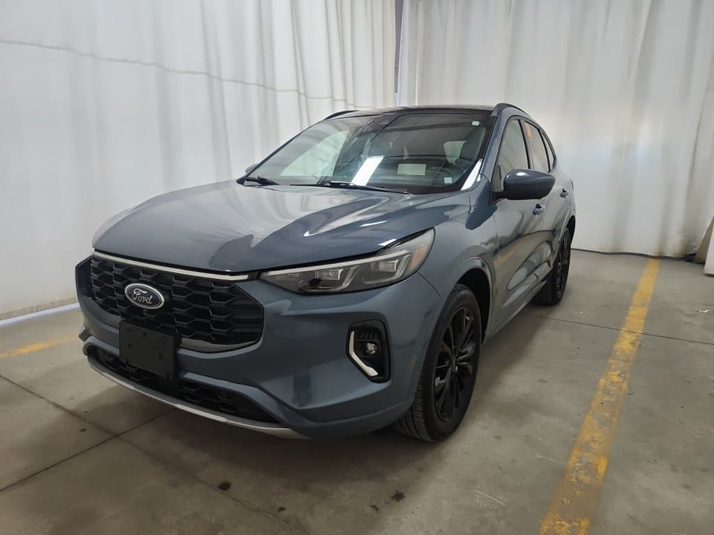 Ford Escape 2023 — photo 2