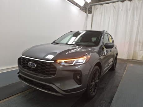 Ford Escape 2026 Carbonized Grey Metallic à vendre à Medicine Hat