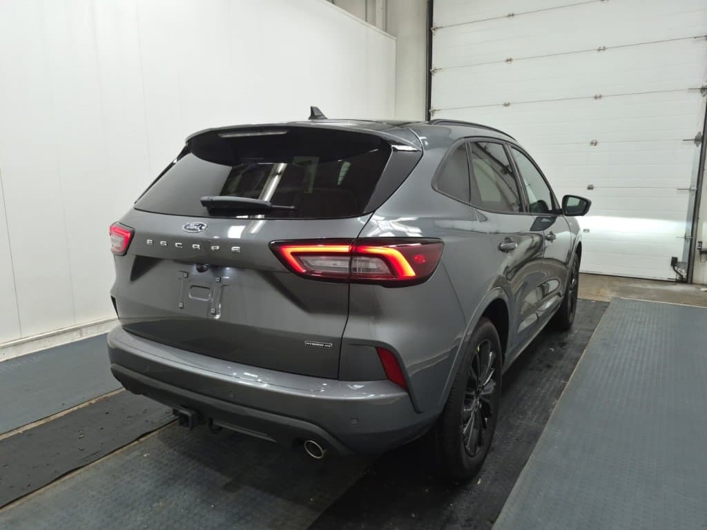 Ford Escape 2026 — photo 4