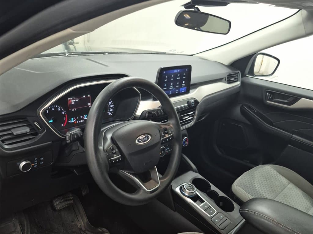 Ford Escape 2022 — photo 5