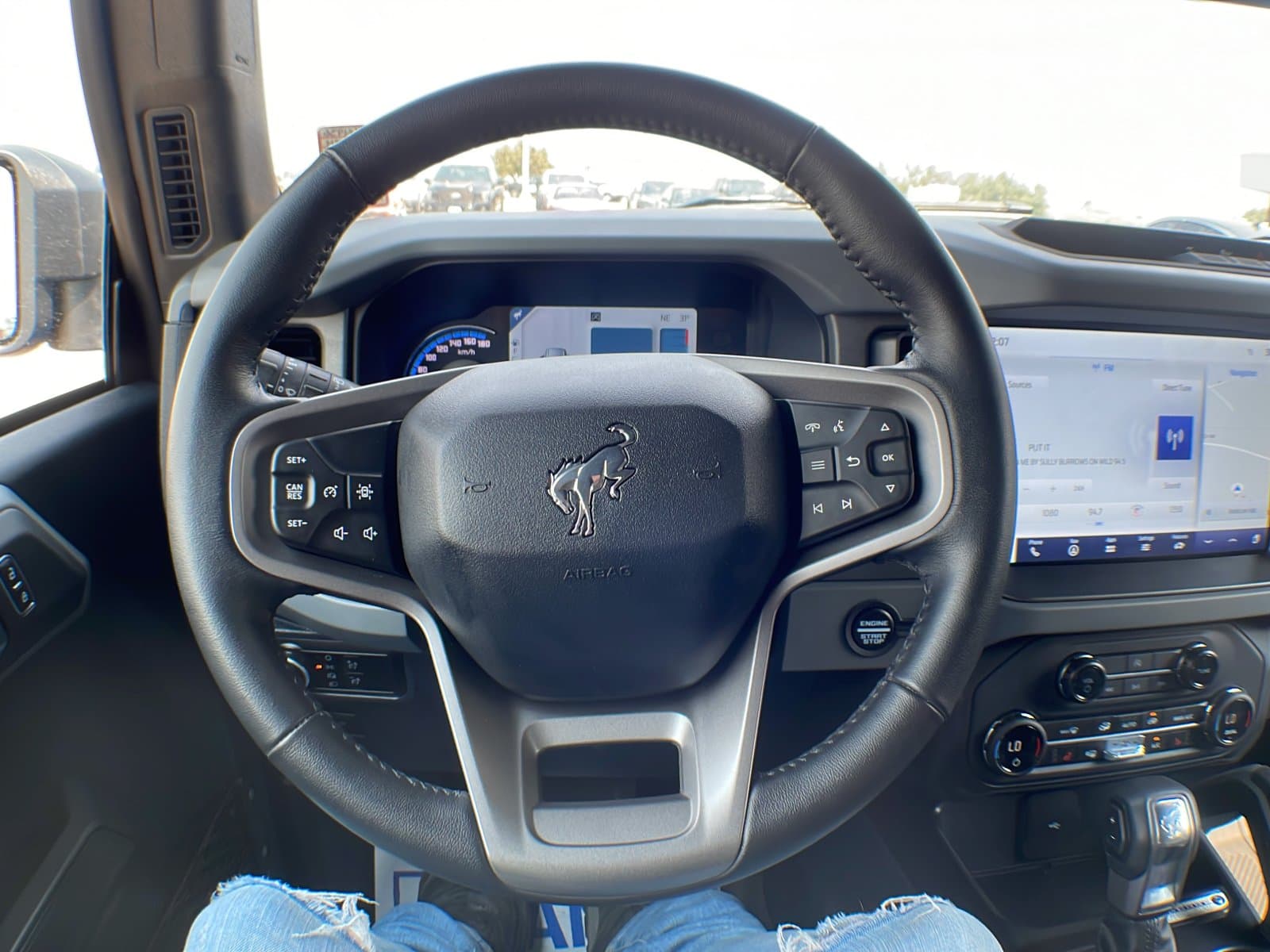 Ford Bronco 2024 — photo 16