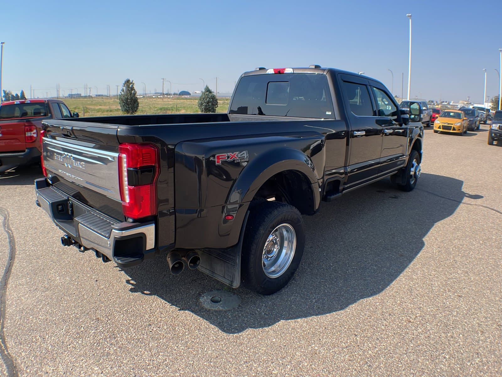 Ford Super Duty F-350 Dually 2025 — photo 6