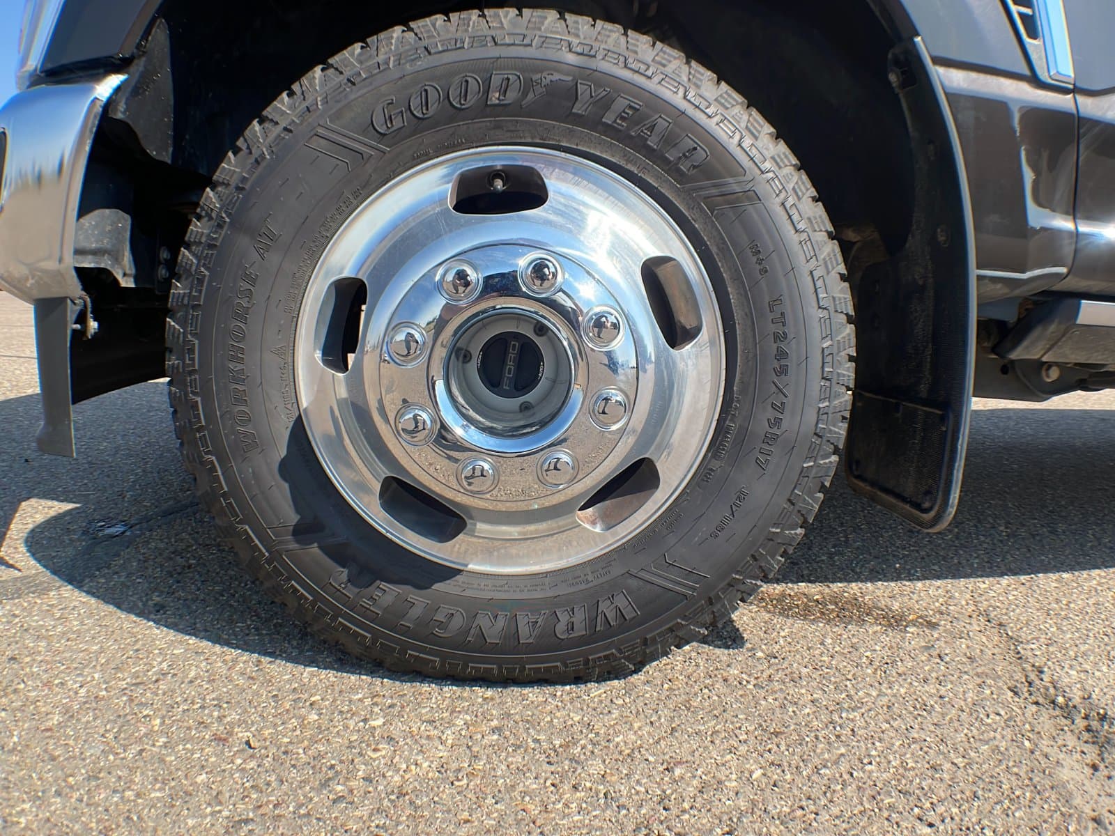 Ford Super Duty F-350 Dually 2025 — photo 10