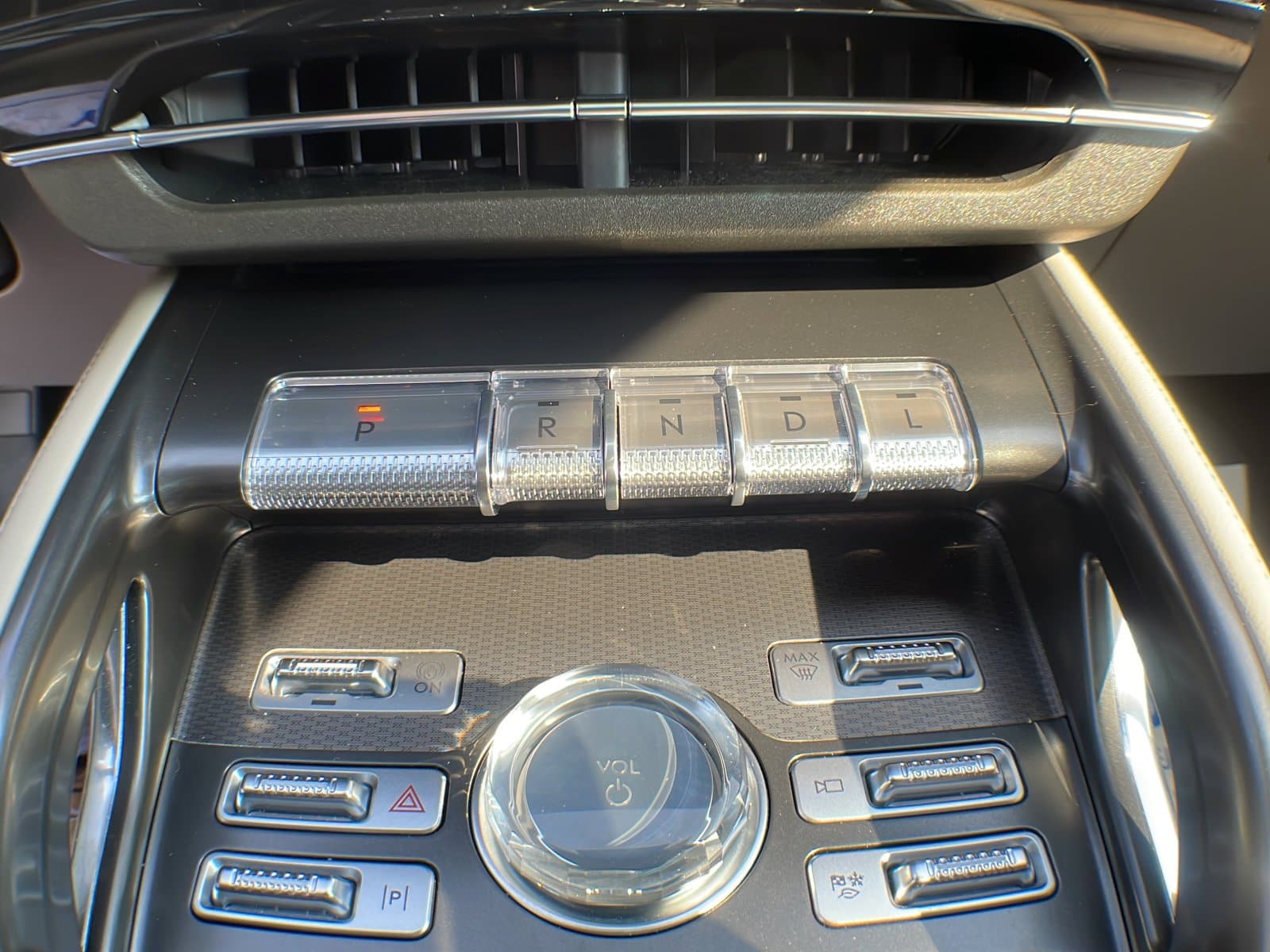Lincoln Nautilus 2025 — photo 20