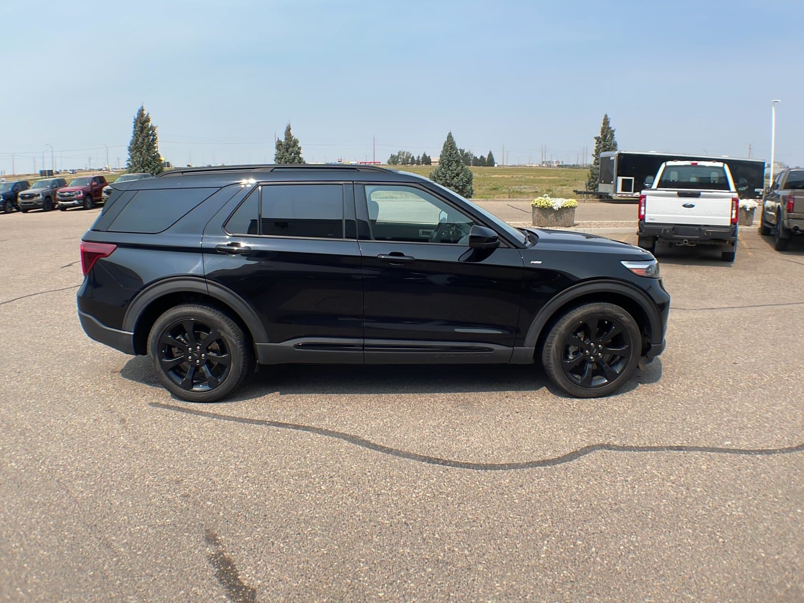 Ford Explorer 2023 — photo 7