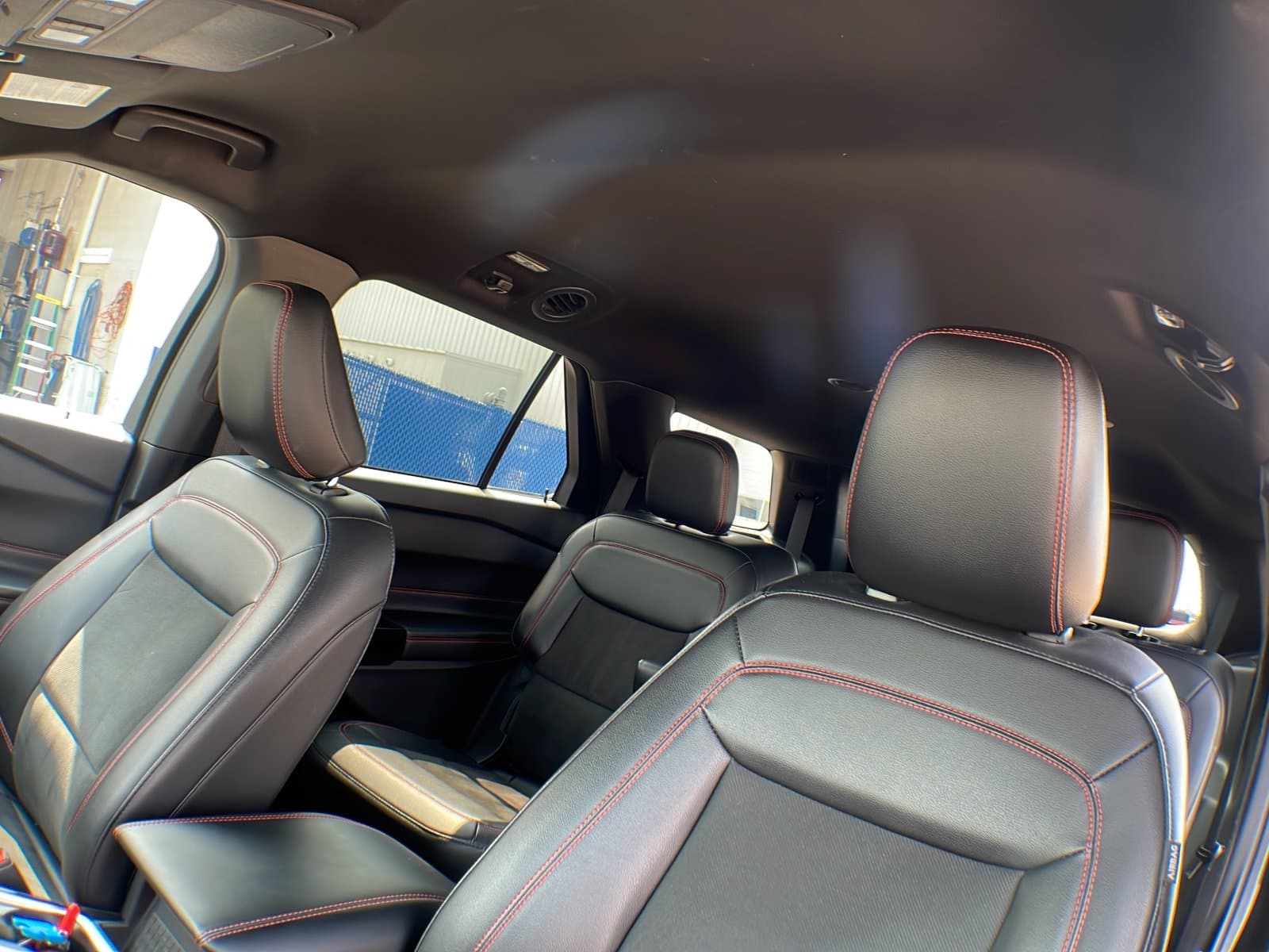 Ford Explorer 2023 — photo 22