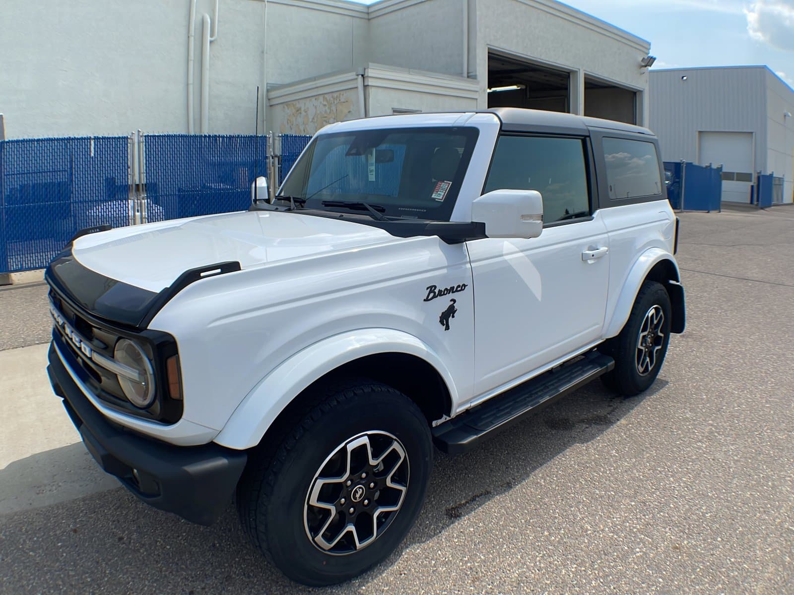 Ford Bronco 2023 — photo 2