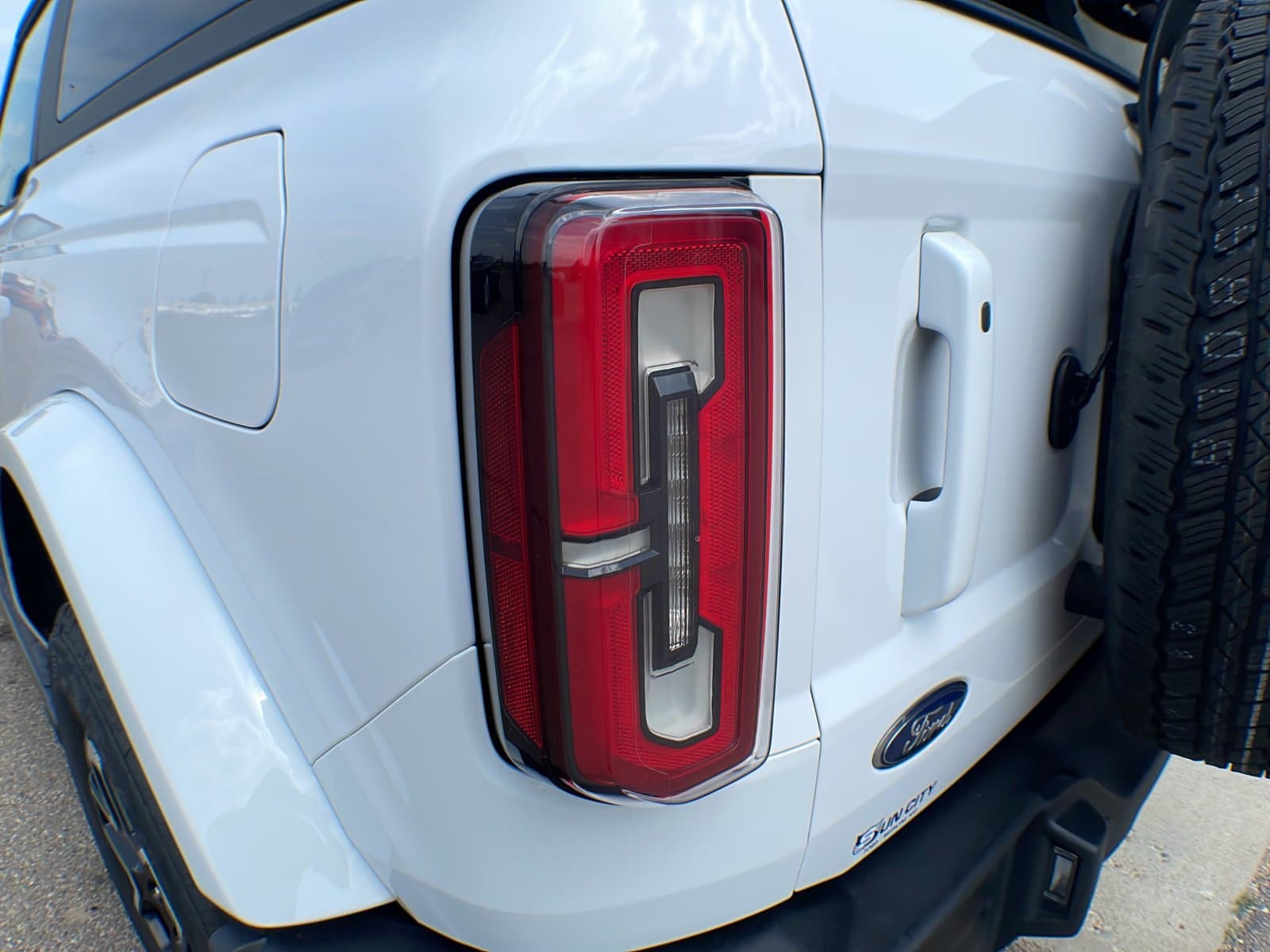 Ford Bronco 2023 — photo 14