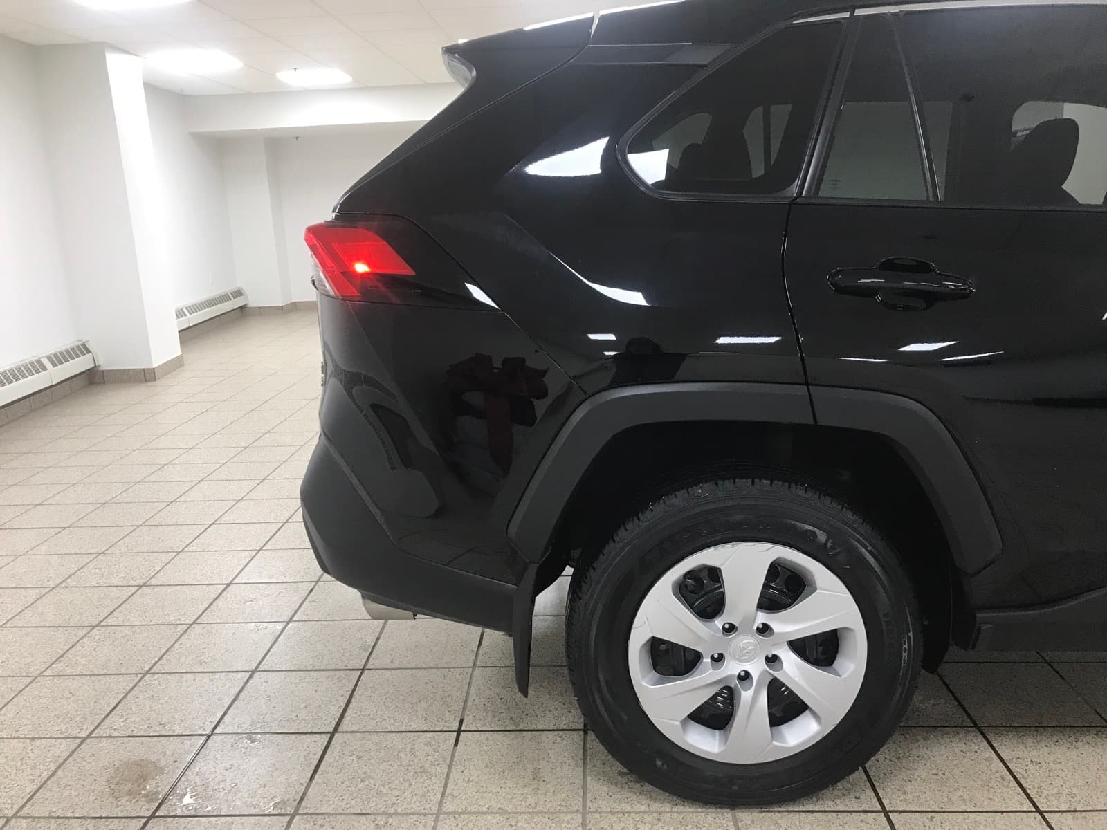 Toyota RAV4 2025 — photo 7