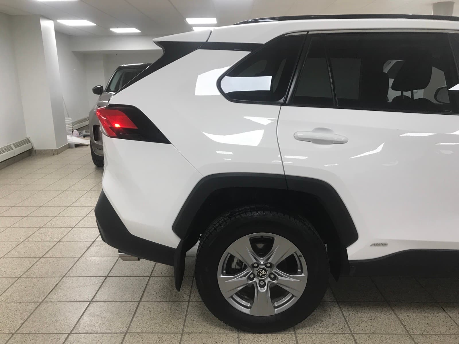 Toyota RAV4 2025 — photo 6