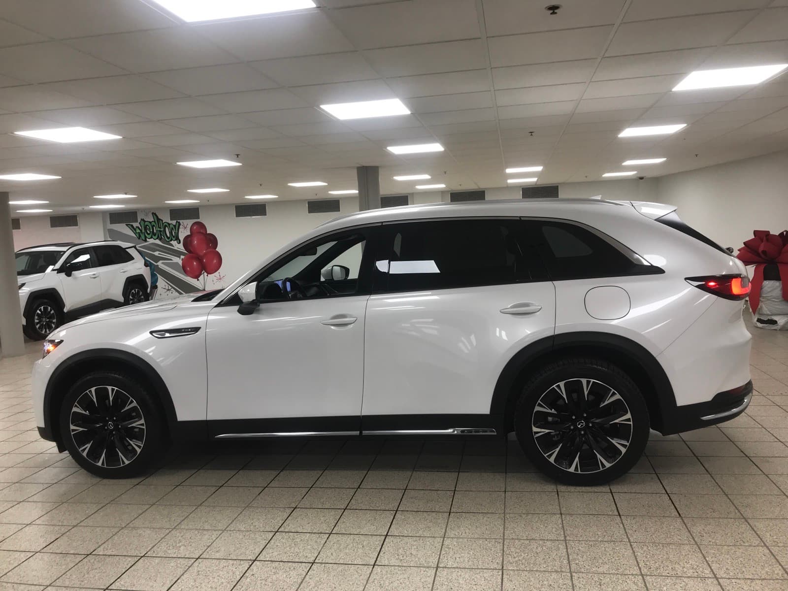Mazda CX-90 PHEV 2025 — photo 9