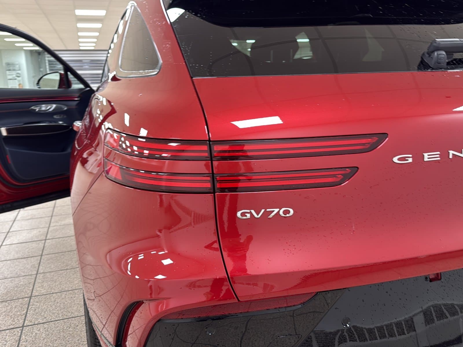 Genesis GV70 2026 — photo 14