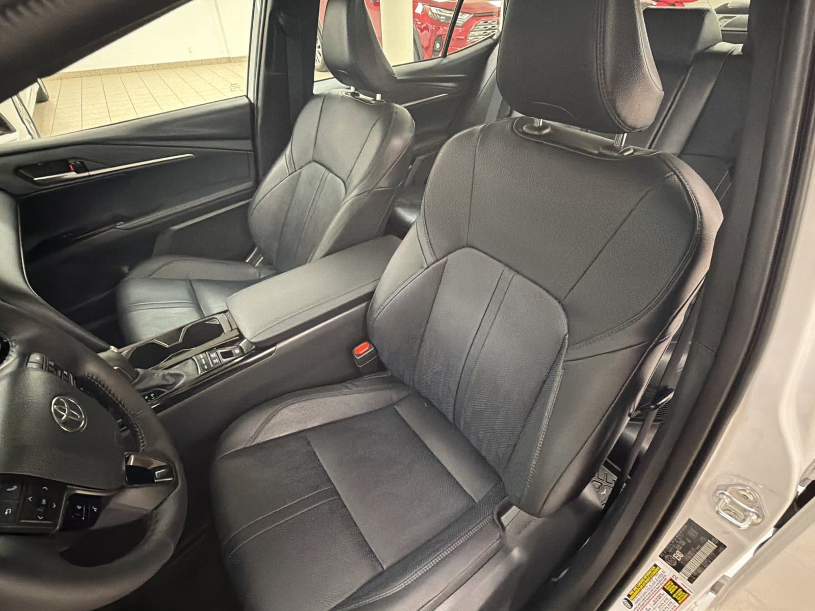 Toyota Camry 2026 — photo 23
