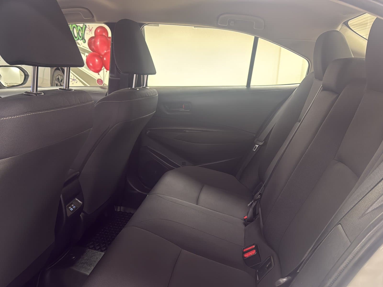 Toyota Corolla 2025 — photo 17