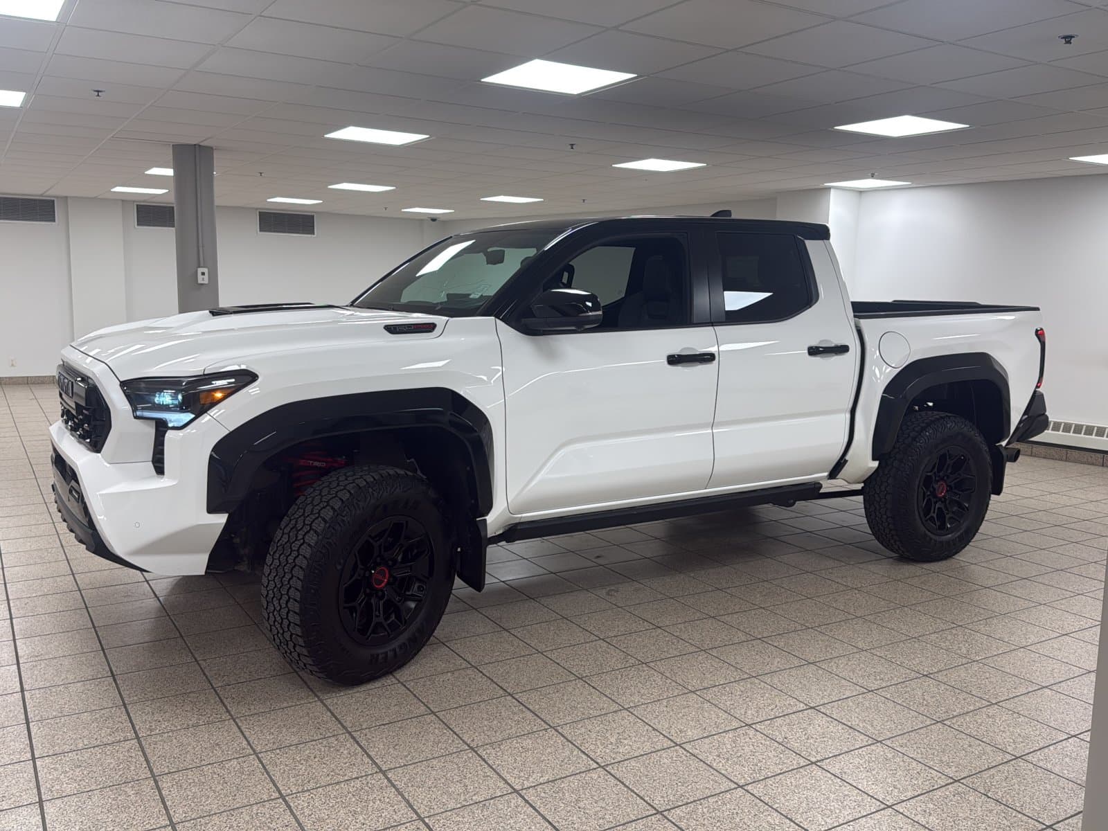 Toyota Tacoma 2025 — photo 4