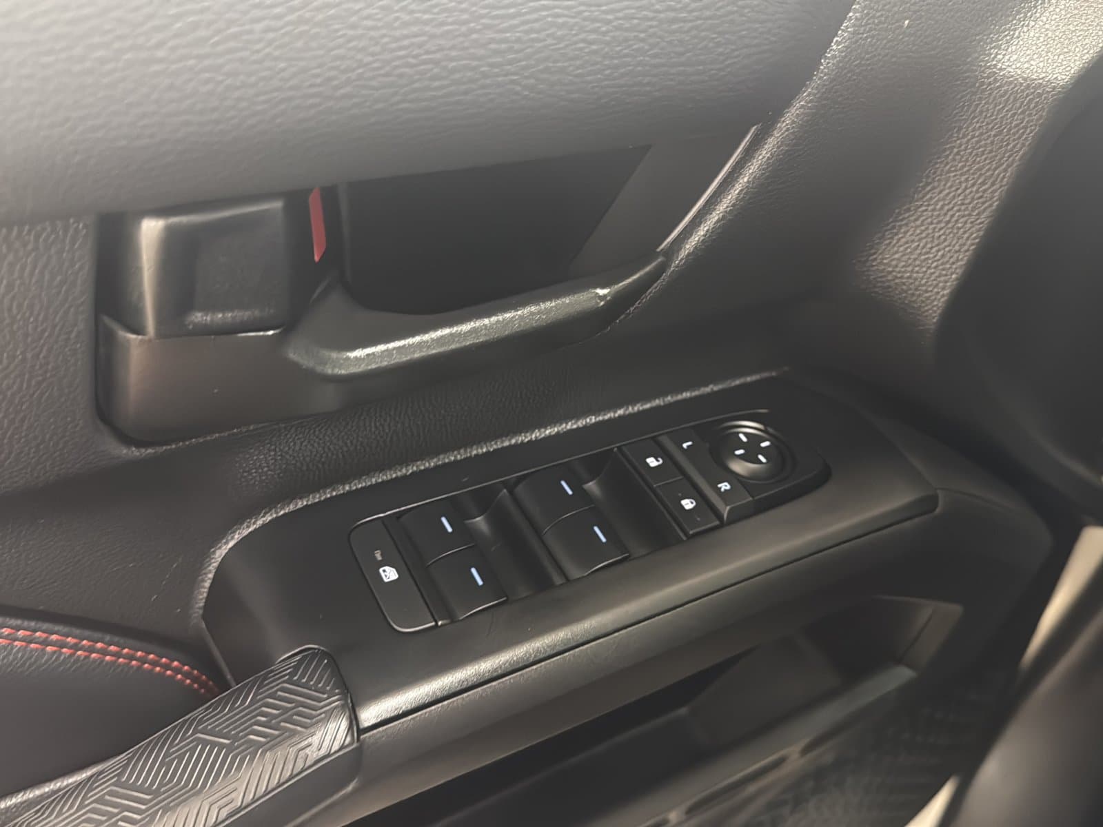 Toyota Tacoma 2025 — photo 15