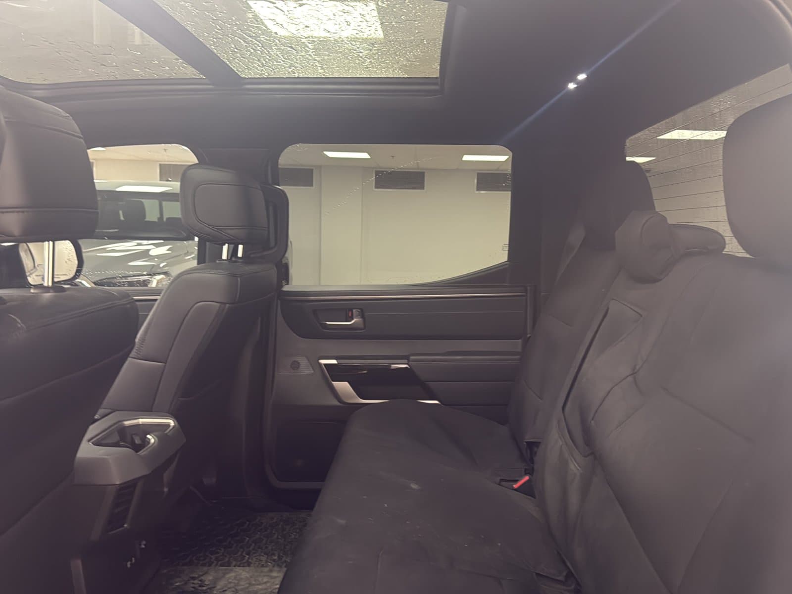 Toyota Tundra 2025 — photo 4