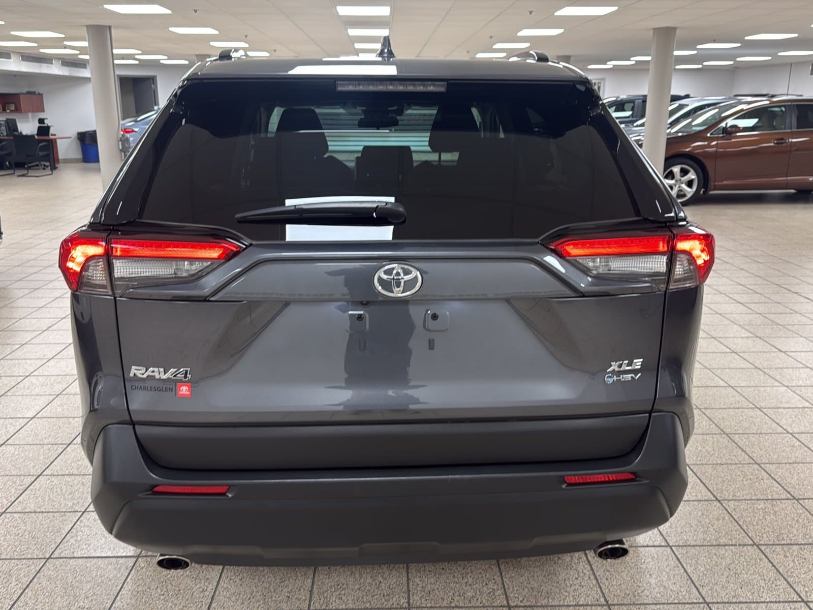 Toyota RAV4 2025 — photo 6