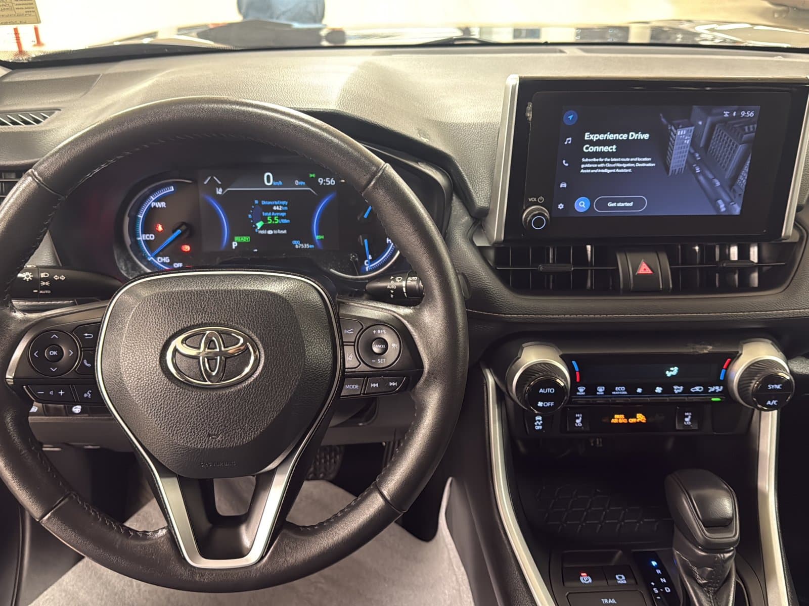 Toyota RAV4 2025 — photo 16
