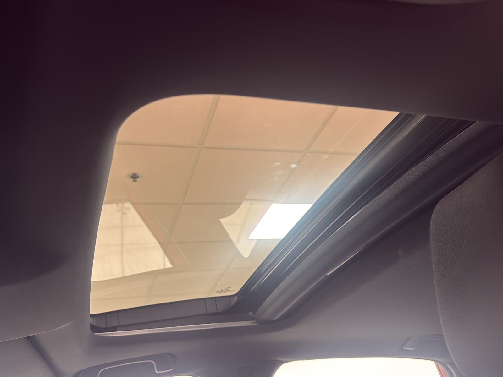 Honda CIVIC SEDAN HYBRID 2025 — photo 17