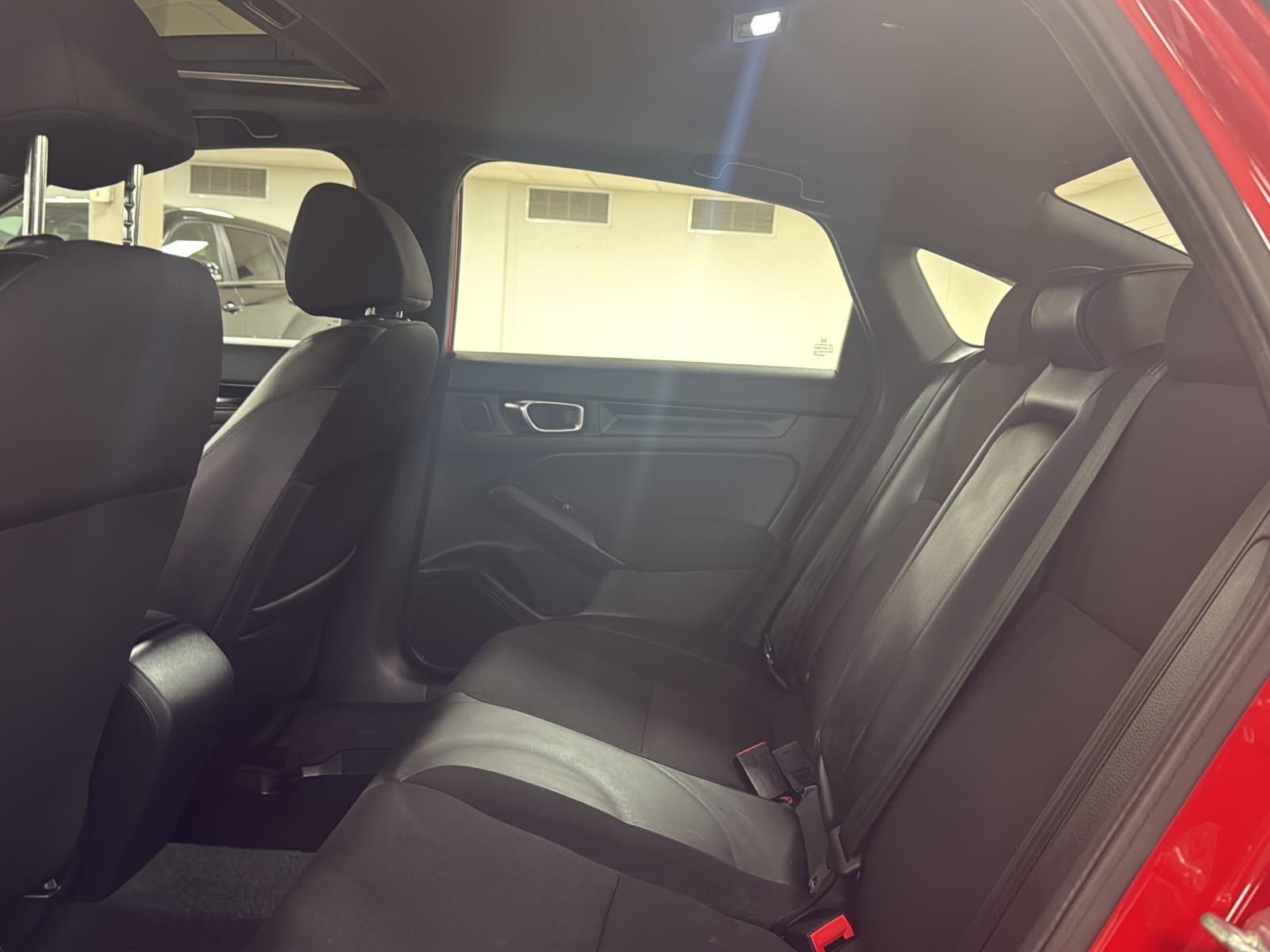 Honda CIVIC SEDAN HYBRID 2025 — photo 19
