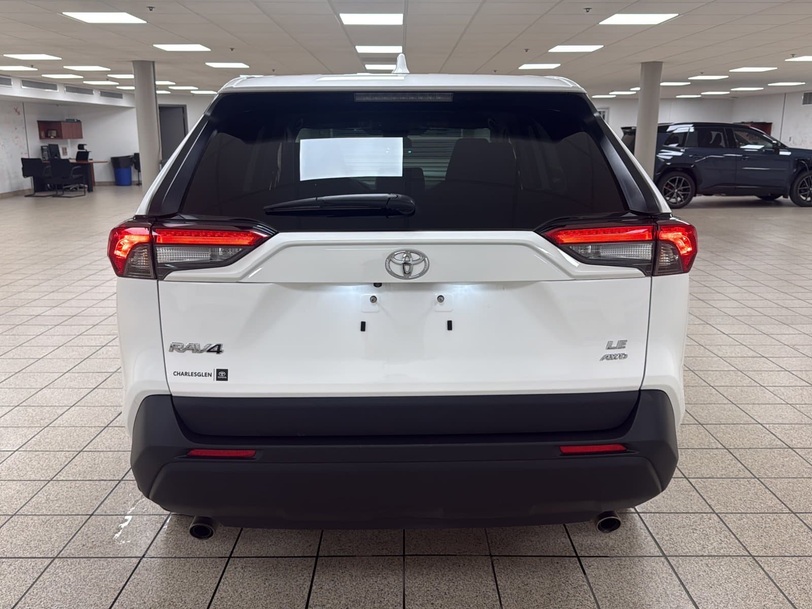 Toyota RAV4 2025 — photo 6