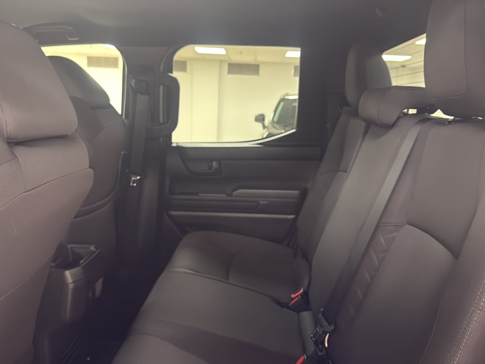 Toyota Tacoma 2025 — photo 18