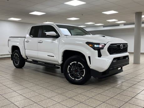 Toyota Tacoma 2025 0040 Super White à vendre à Calgary