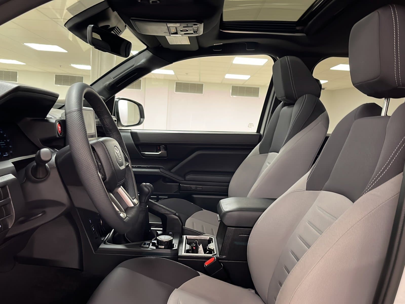 Toyota Tacoma 2025 — photo 18