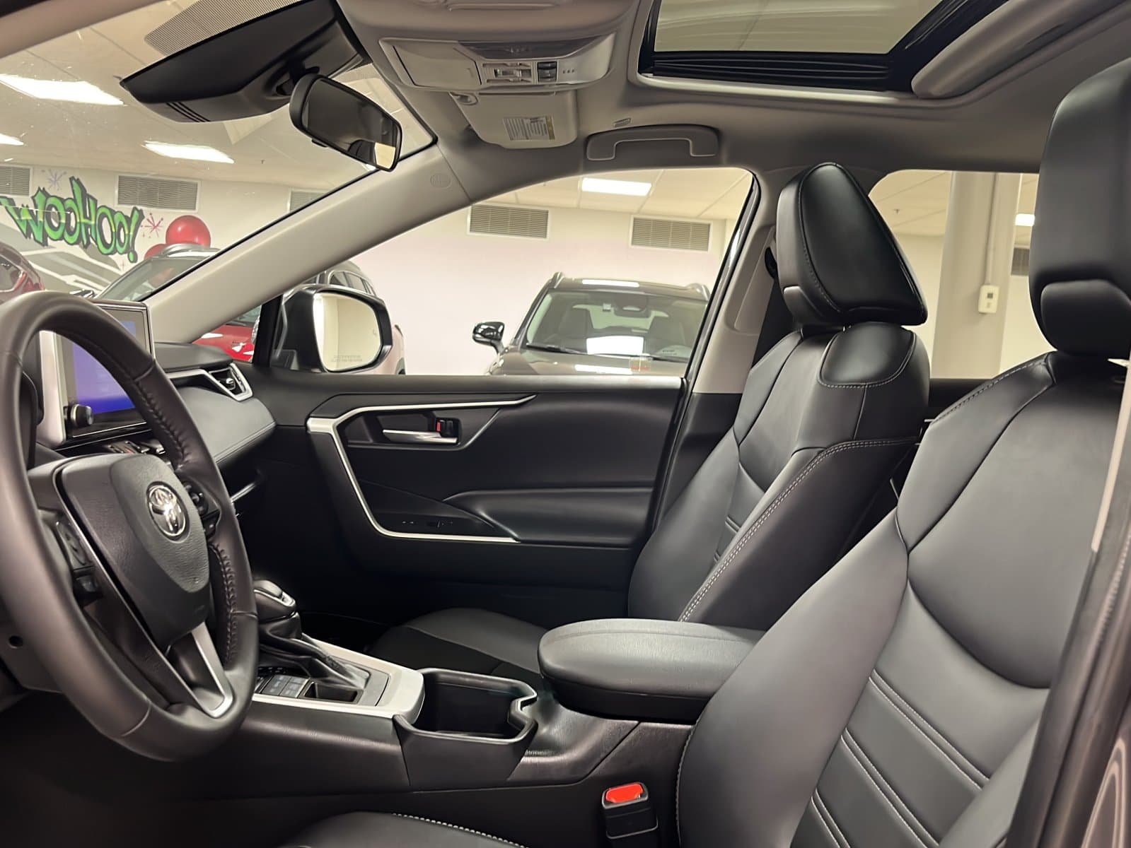 Toyota RAV4 2025 — photo 18
