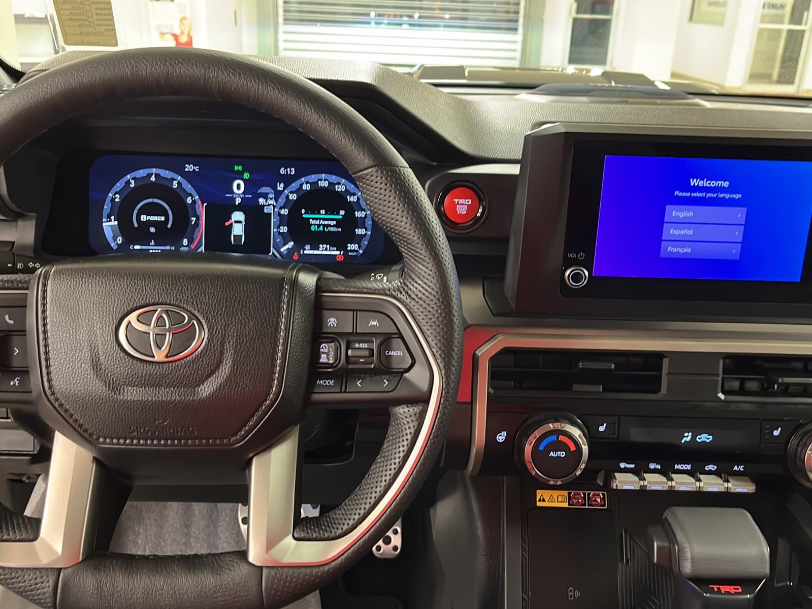 Toyota Tacoma 2025 — photo 16