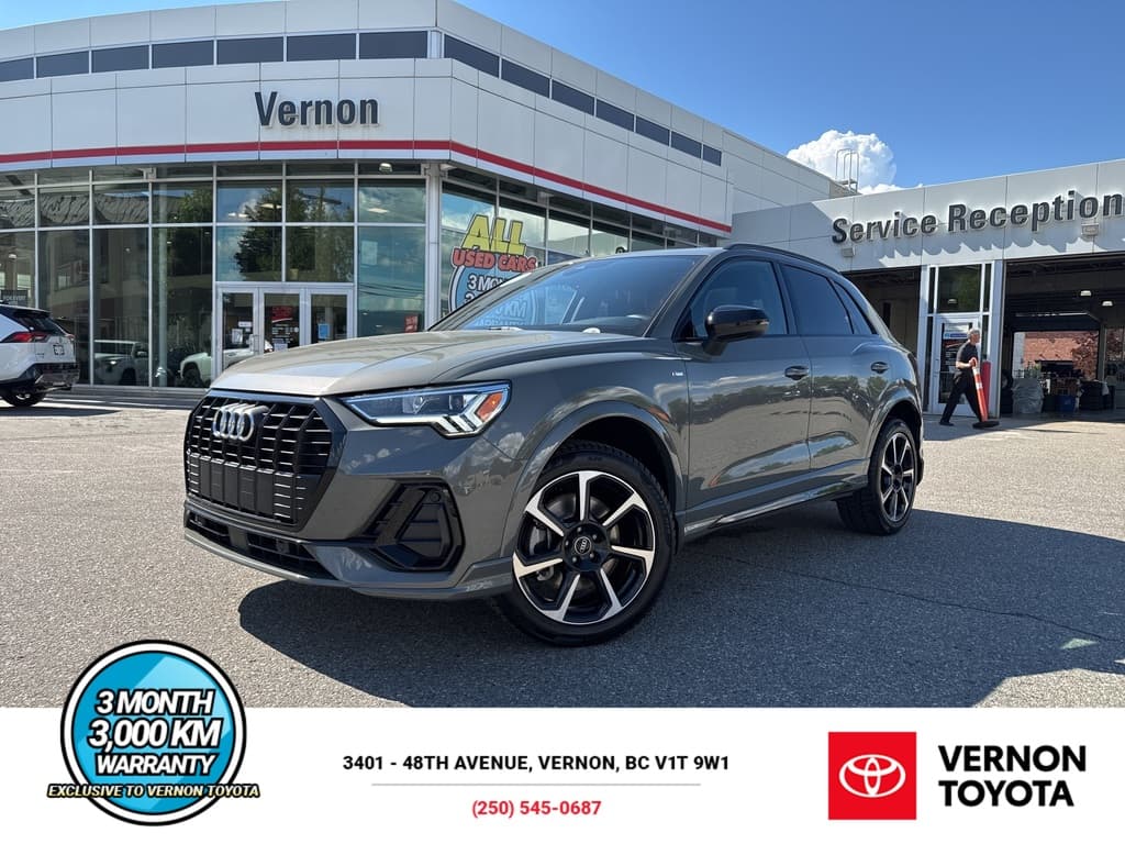 Audi Q3 2024 — photo 2