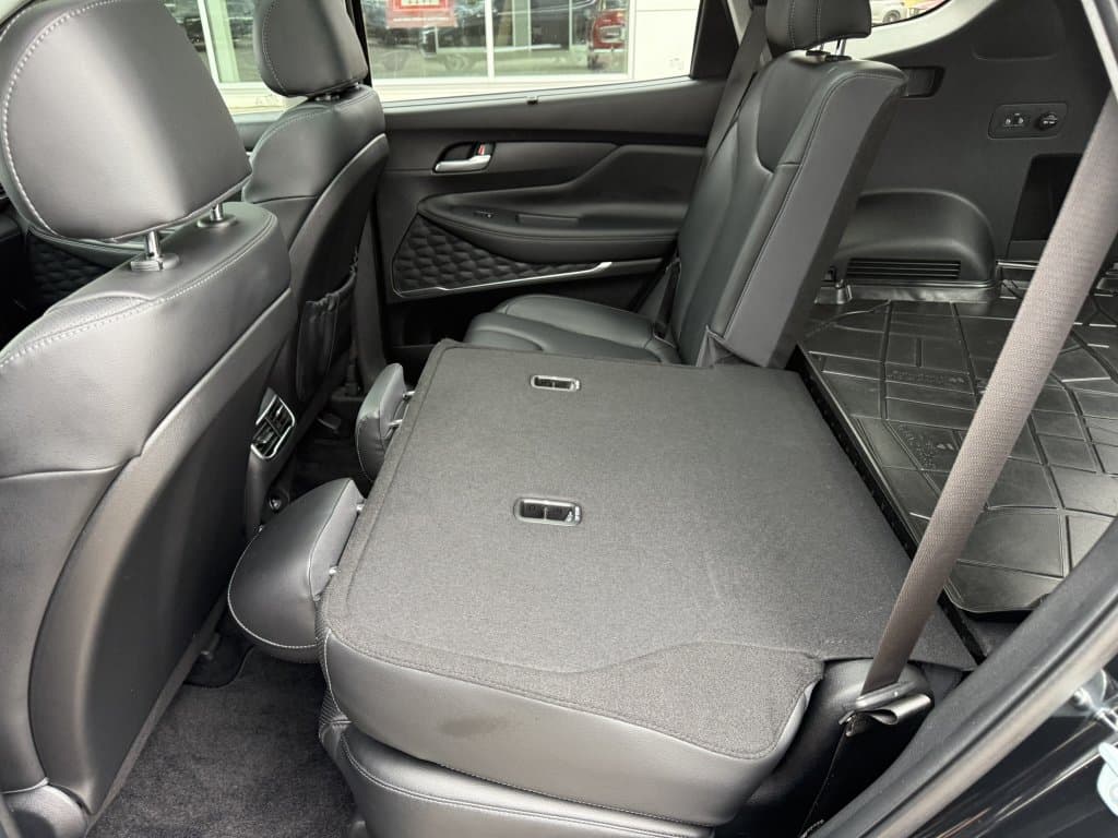 Hyundai Santa Fe 2023 — photo 11
