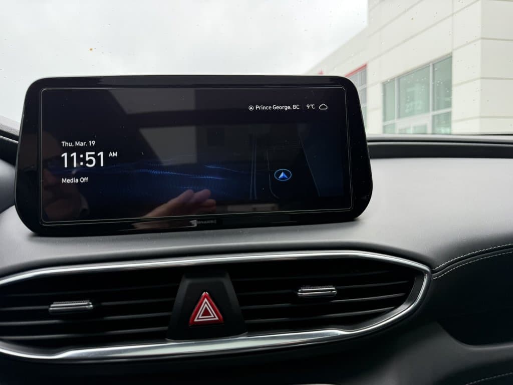 Hyundai Santa Fe 2023 — photo 16