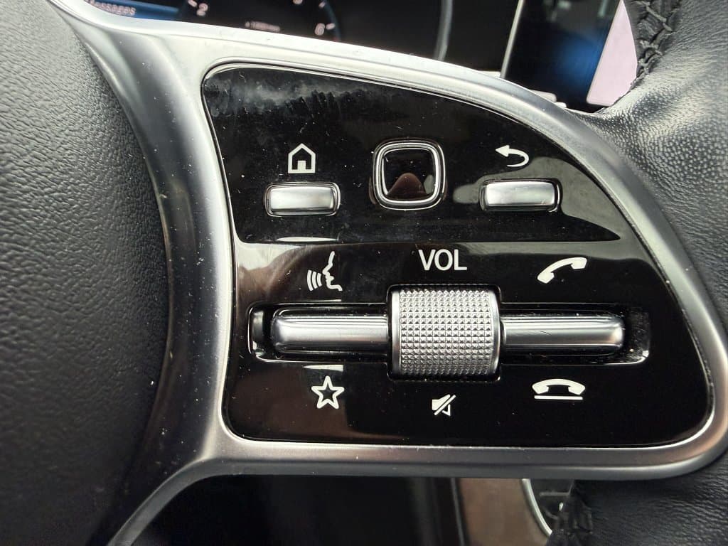 Mercedes-Benz C-Class 2021 — photo 19