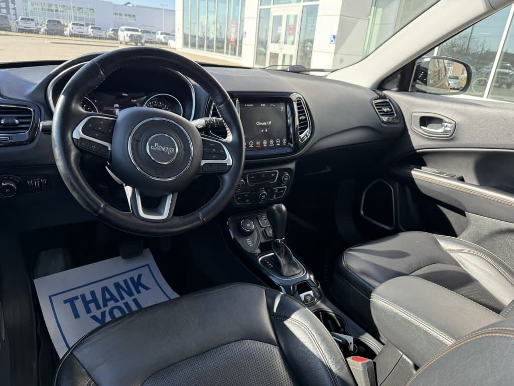Jeep Compass 2018 — photo 14
