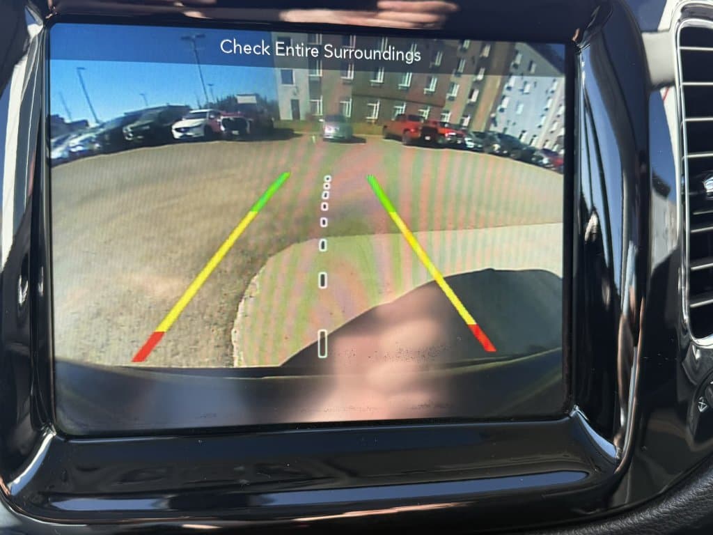 Jeep Compass 2018 — photo 19