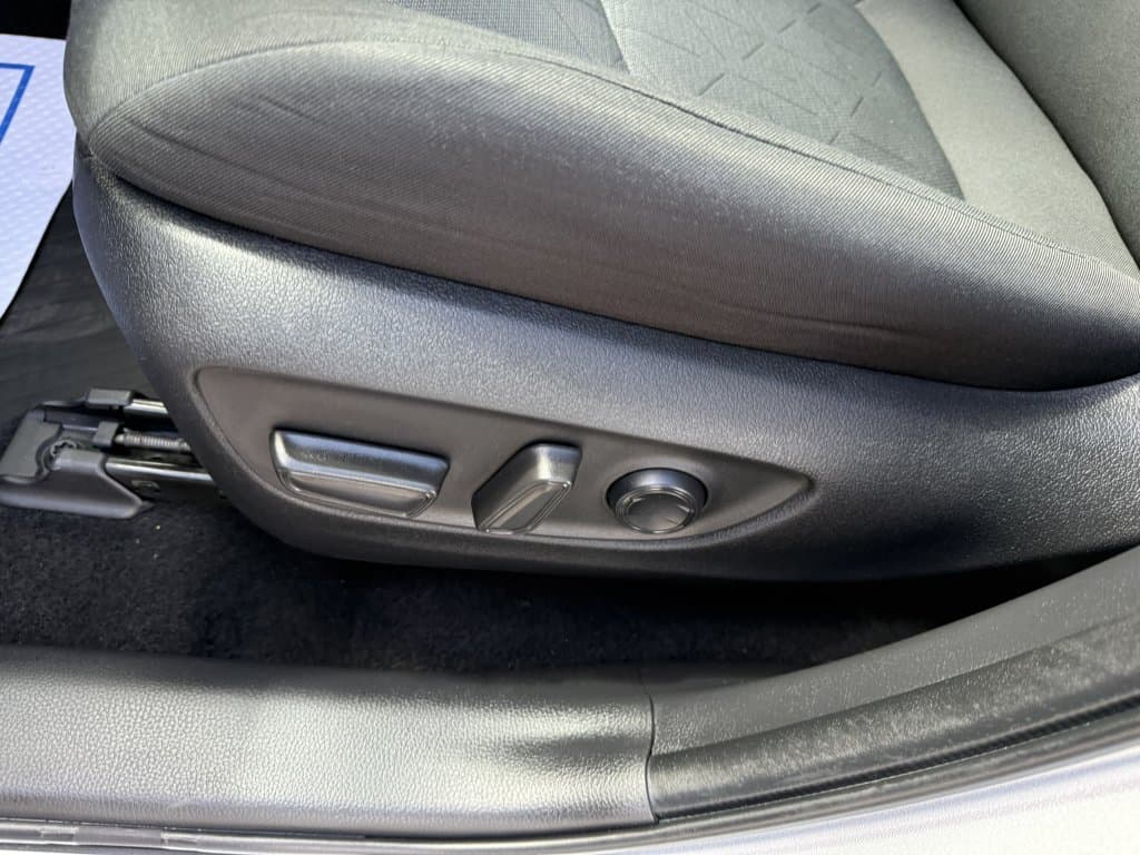 Toyota RAV4 2024 — photo 14