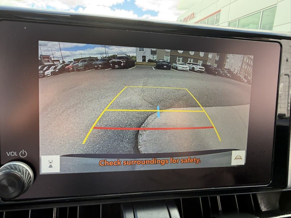 Toyota RAV4 2024 — photo 17