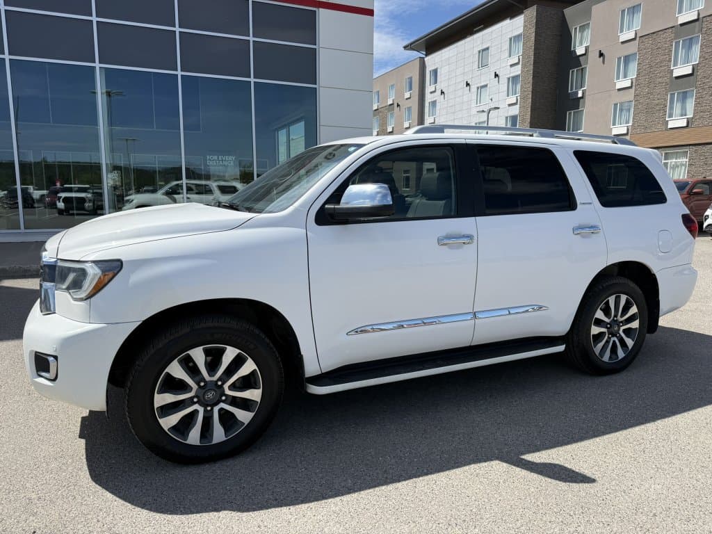 Toyota Sequoia 2018 — photo 3