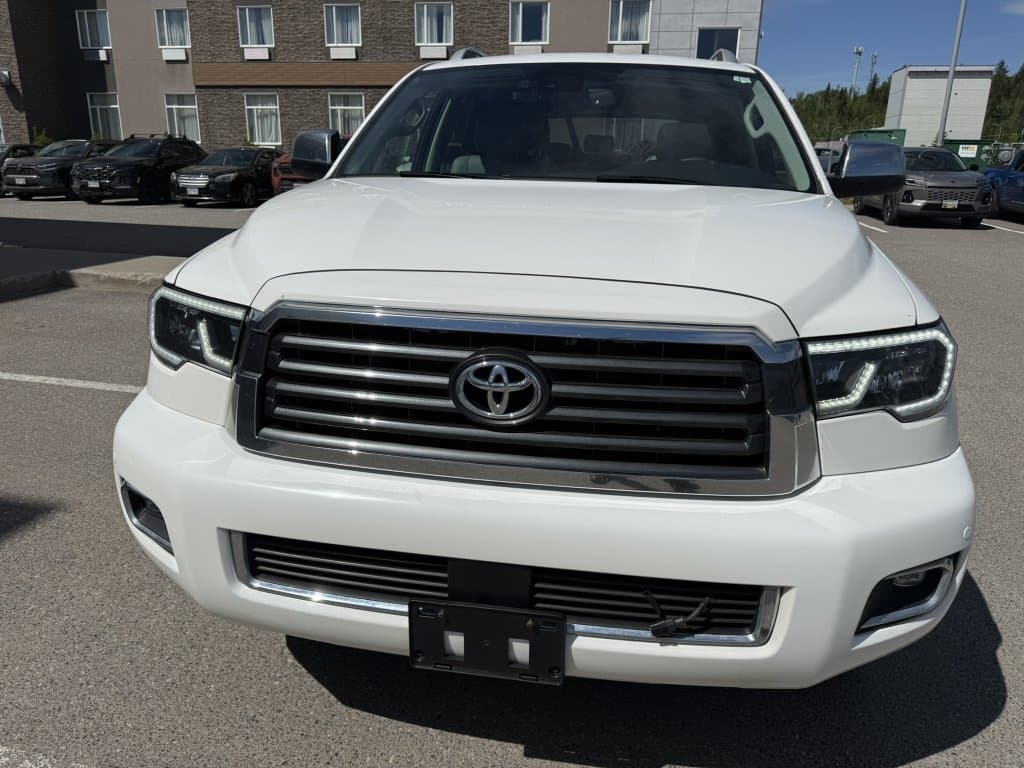 Toyota Sequoia 2018 — photo 6