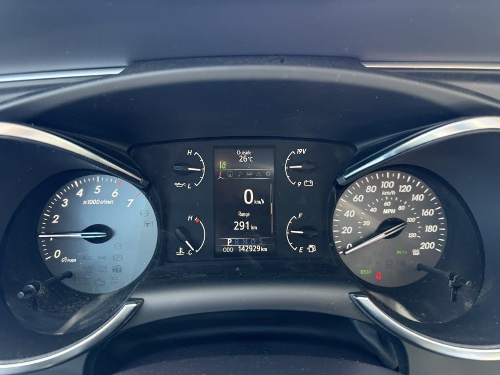 Toyota Sequoia 2018 — photo 11