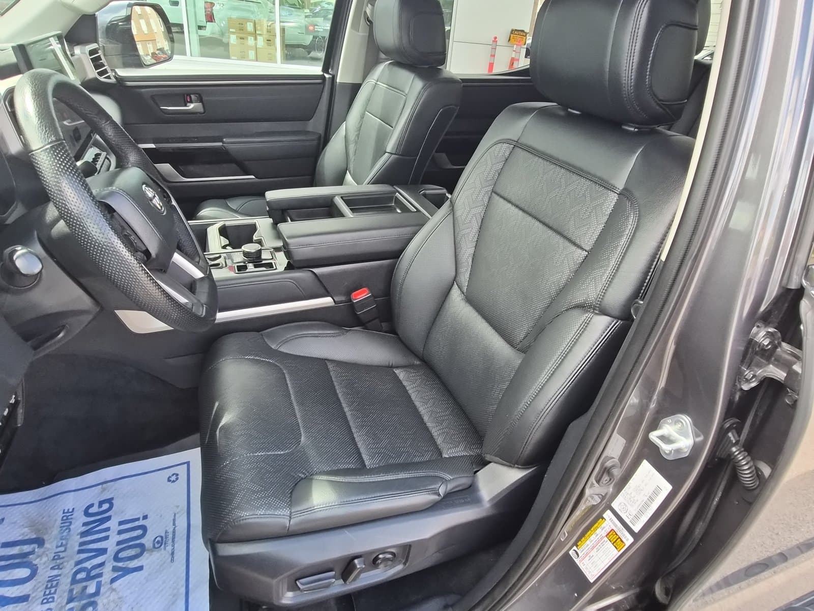 Toyota Tundra 4X4 2022 — photo 22