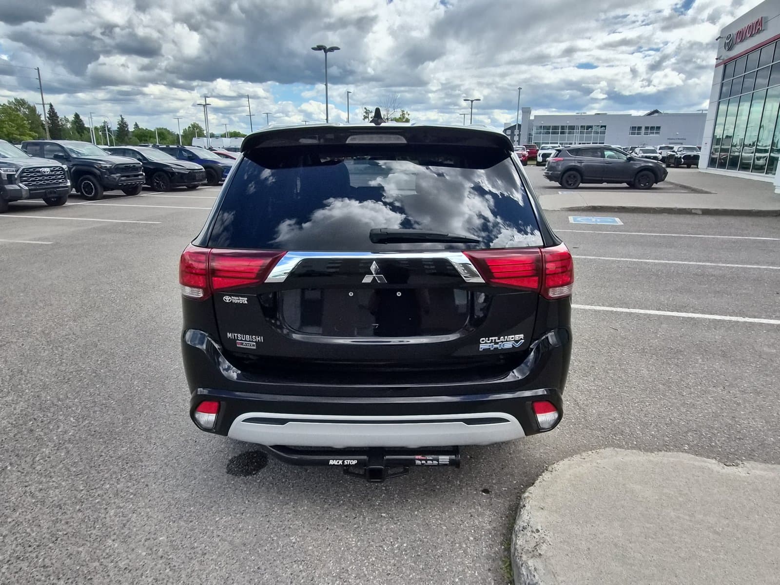 Mitsubishi Outlander PHEV 2019 — photo 5