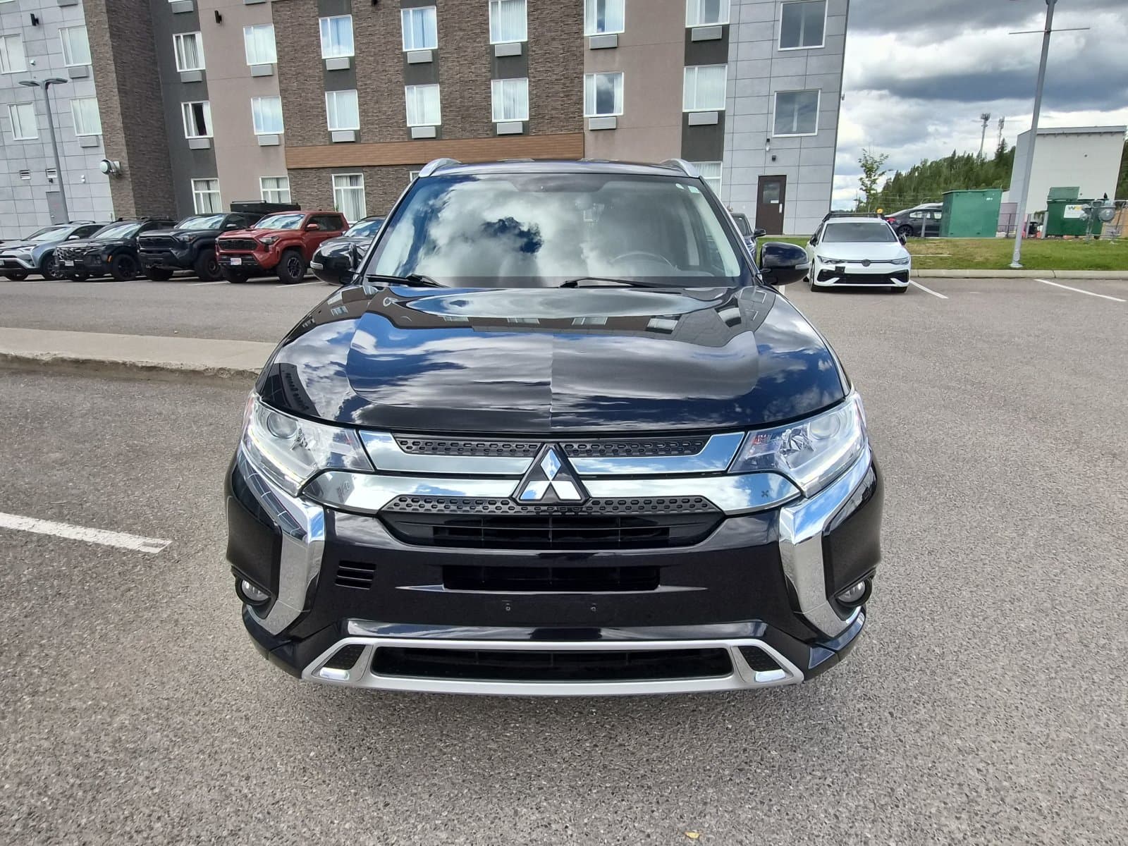 Mitsubishi Outlander PHEV 2019 — photo 9