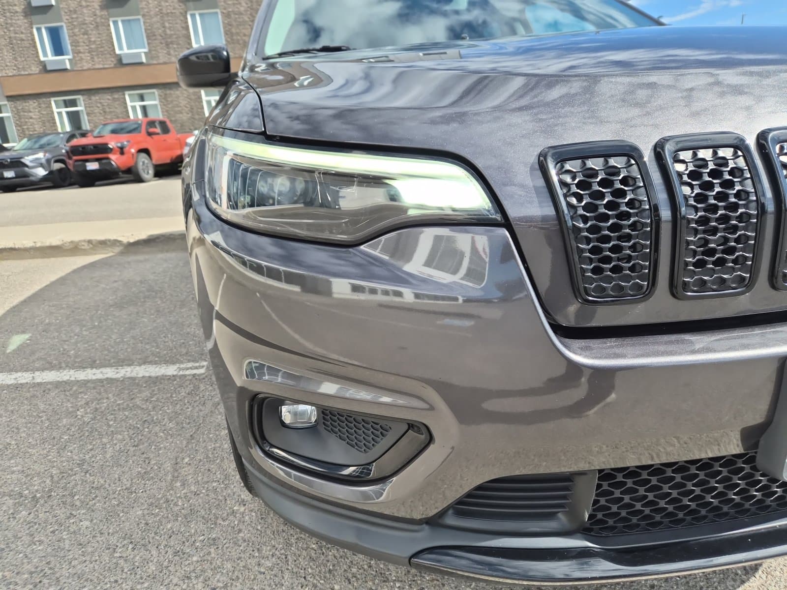 Jeep Cherokee 2022 — photo 13