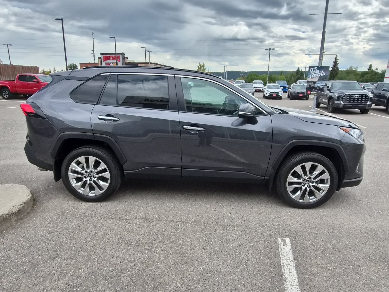 Toyota RAV4 2019 — photo 7