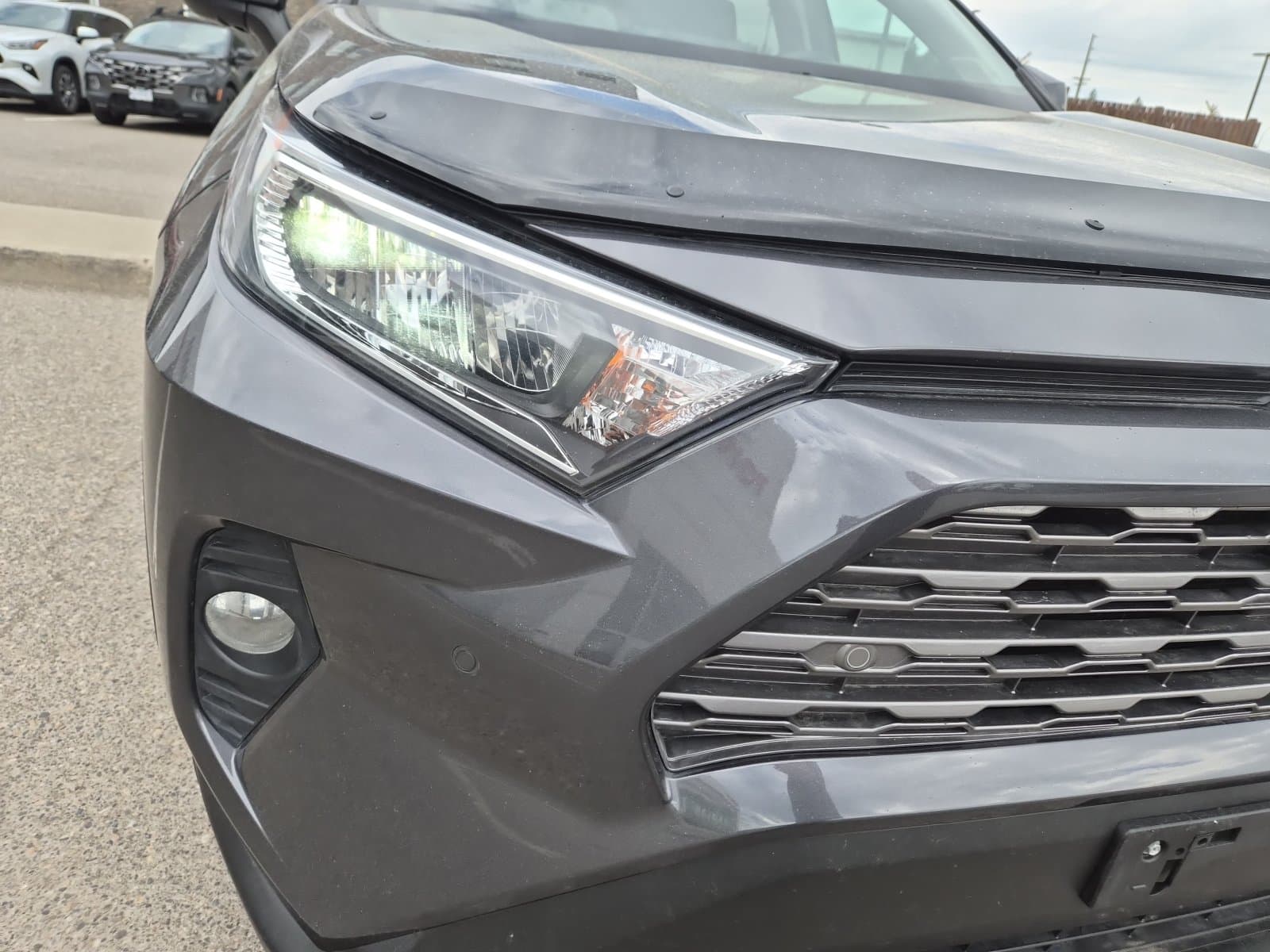 Toyota RAV4 2019 — photo 13