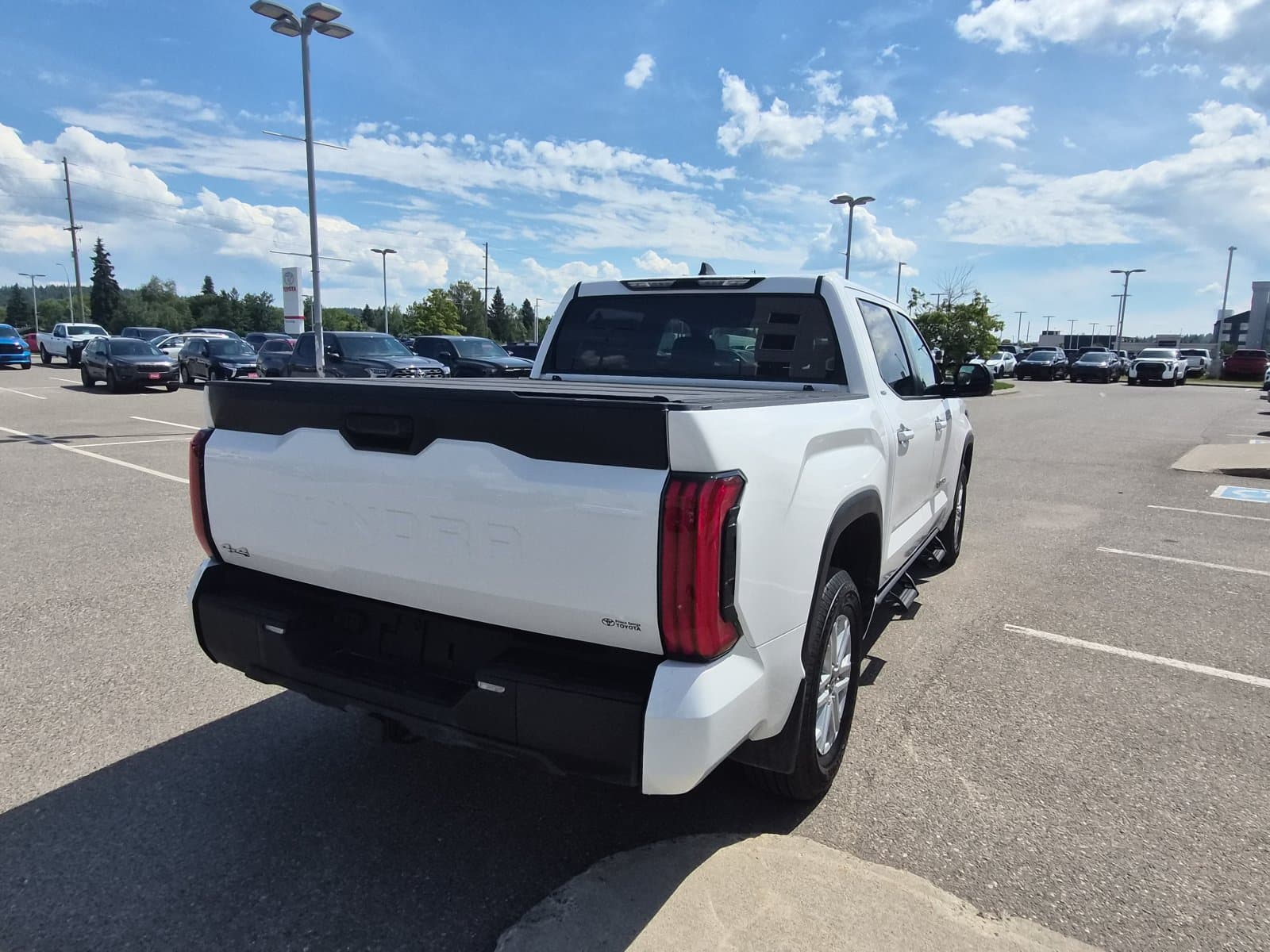 Toyota Tundra 4X4 2026 — photo 6