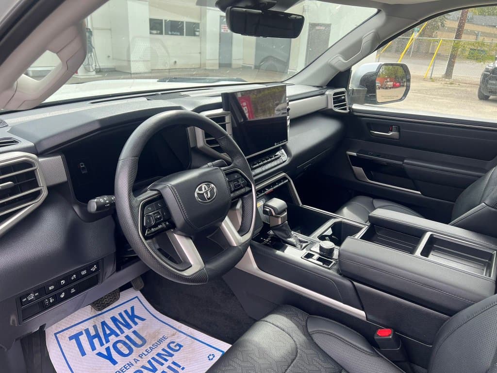 Toyota Tundra 2022 — photo 6